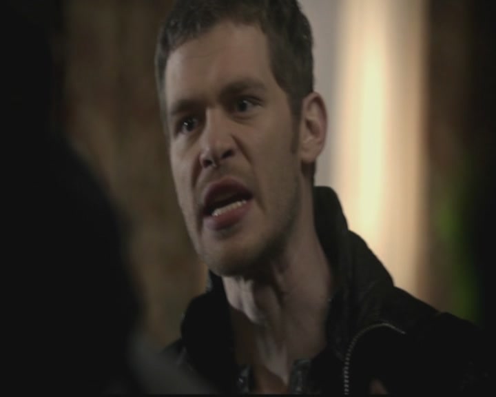 VampireDiariesWorld-dot-org_TheOriginals1x12DanceBackFromTheGrave0533.jpg