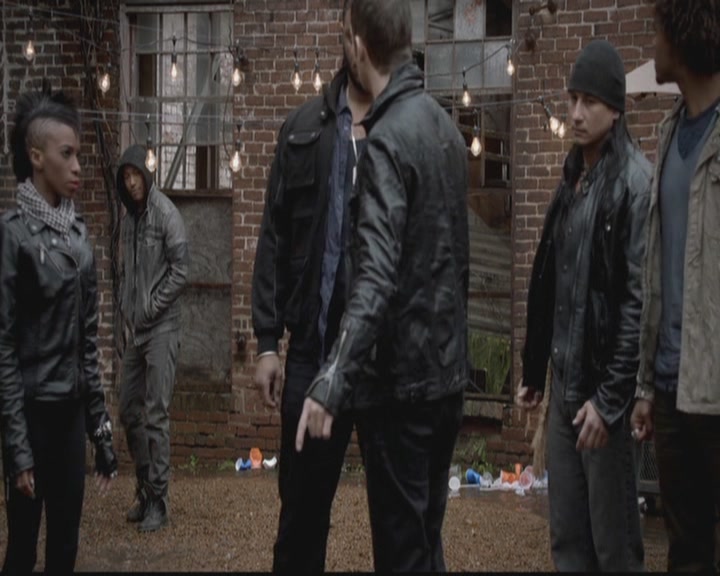 VampireDiariesWorld-dot-org_TheOriginals1x12DanceBackFromTheGrave0566.jpg