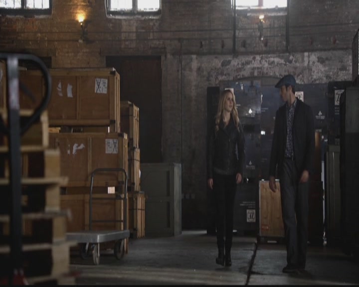 VampireDiariesWorld-dot-org_TheOriginals1x12DanceBackFromTheGrave0596.jpg