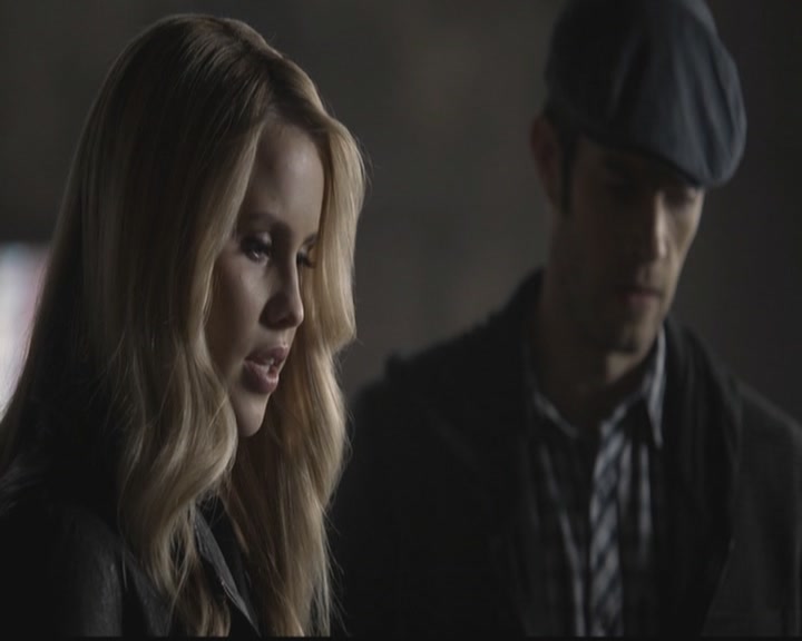 VampireDiariesWorld-dot-org_TheOriginals1x12DanceBackFromTheGrave0627.jpg