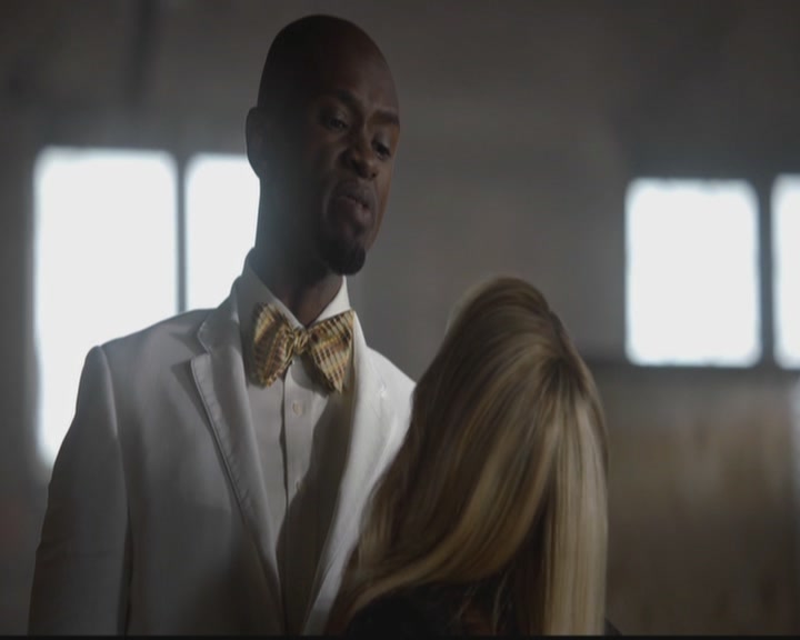 VampireDiariesWorld-dot-org_TheOriginals1x12DanceBackFromTheGrave0638.jpg
