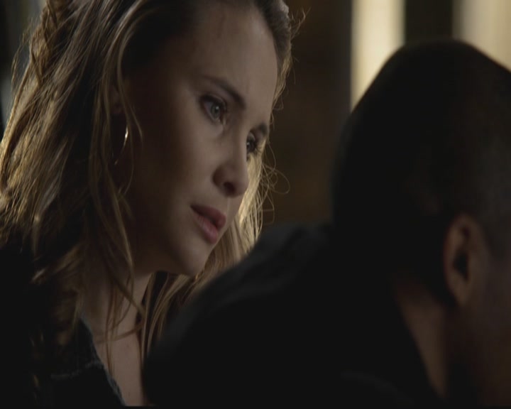 VampireDiariesWorld-dot-org_TheOriginals1x12DanceBackFromTheGrave0801.jpg