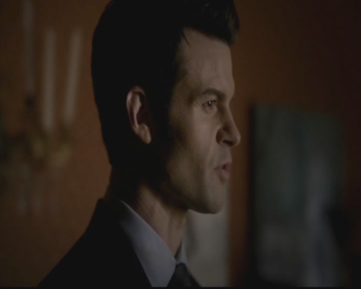 VampireDiariesWorld-dot-org_TheOriginals1x12DanceBackFromTheGrave0840.jpg