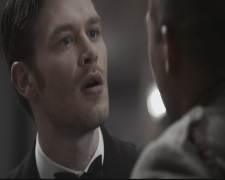 VampireDiariesWorld-dot-org_TheOriginals1x12DanceBackFromTheGrave0993.jpg