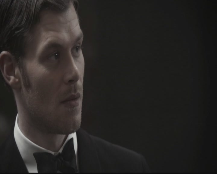 VampireDiariesWorld-dot-org_TheOriginals1x12DanceBackFromTheGrave1019.jpg