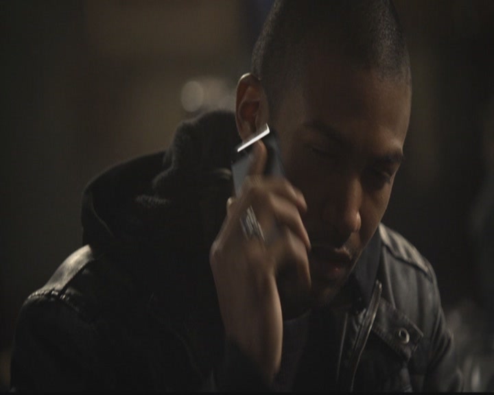 VampireDiariesWorld-dot-org_TheOriginals1x12DanceBackFromTheGrave1206.jpg