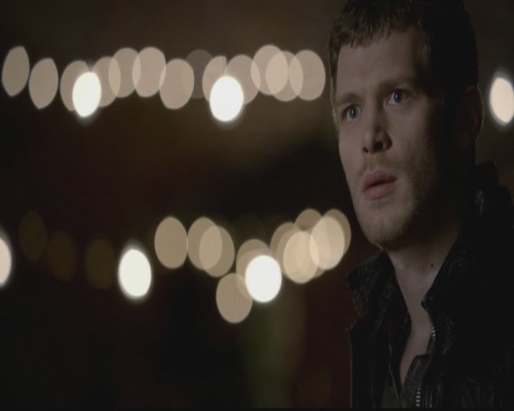 VampireDiariesWorld-dot-org_TheOriginals1x12DanceBackFromTheGrave1211.jpg