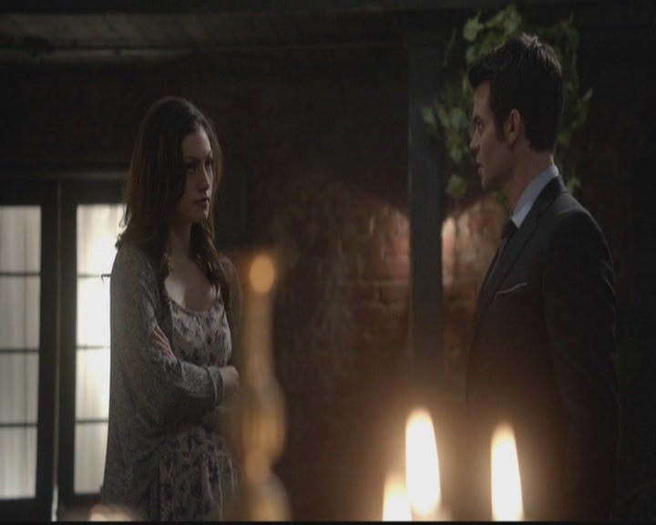 VampireDiariesWorld-dot-org_TheOriginals1x12DanceBackFromTheGrave1239.jpg