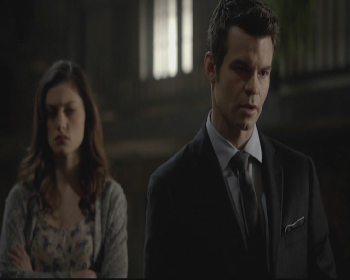 VampireDiariesWorld-dot-org_TheOriginals1x12DanceBackFromTheGrave1259.jpg