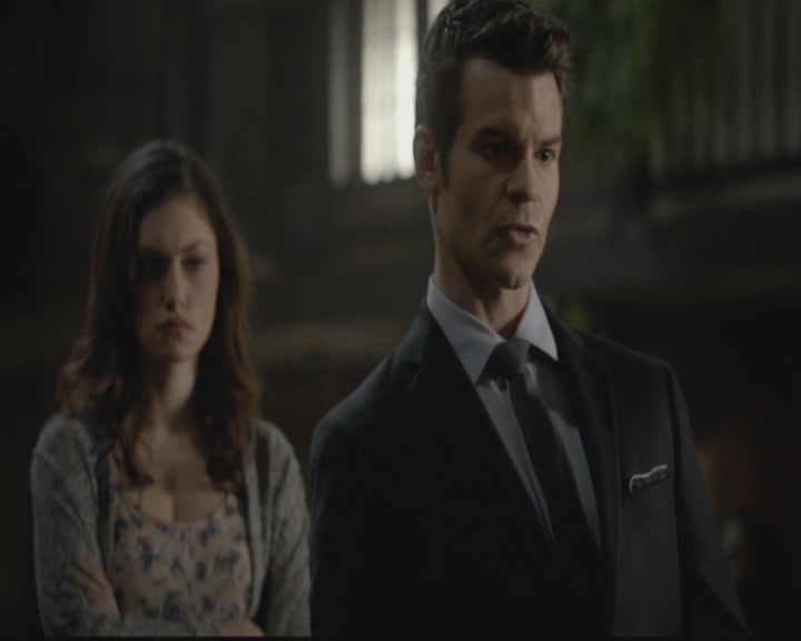 VampireDiariesWorld-dot-org_TheOriginals1x12DanceBackFromTheGrave1262.jpg