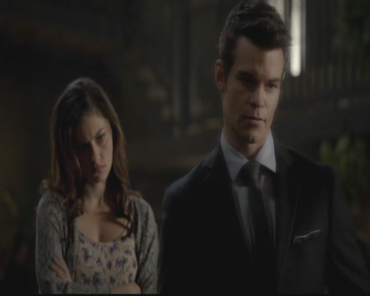 VampireDiariesWorld-dot-org_TheOriginals1x12DanceBackFromTheGrave1265.jpg