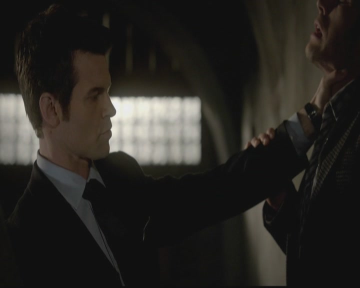 VampireDiariesWorld-dot-org_TheOriginals1x12DanceBackFromTheGrave1270.jpg