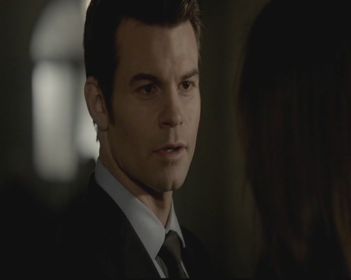 VampireDiariesWorld-dot-org_TheOriginals1x12DanceBackFromTheGrave1311.jpg