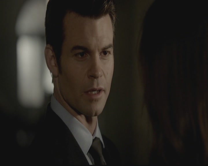 VampireDiariesWorld-dot-org_TheOriginals1x12DanceBackFromTheGrave1312.jpg