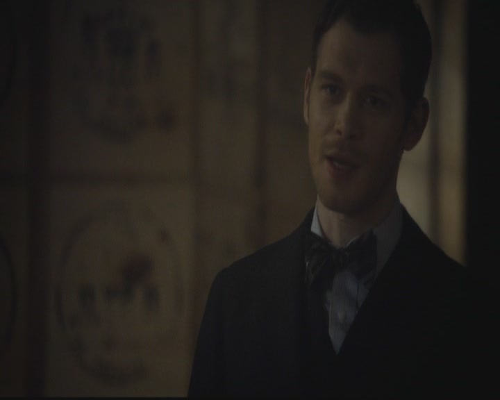 VampireDiariesWorld-dot-org_TheOriginals1x12DanceBackFromTheGrave1380.jpg