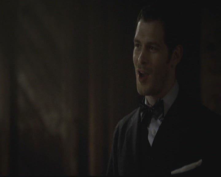 VampireDiariesWorld-dot-org_TheOriginals1x12DanceBackFromTheGrave1381.jpg