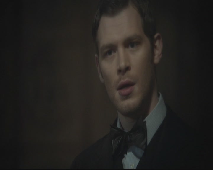 VampireDiariesWorld-dot-org_TheOriginals1x12DanceBackFromTheGrave1398.jpg