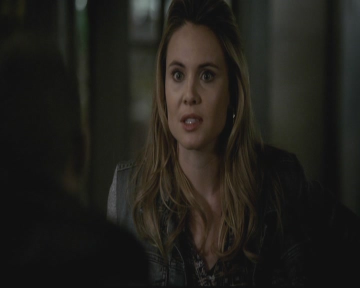 VampireDiariesWorld-dot-org_TheOriginals1x12DanceBackFromTheGrave1451.jpg