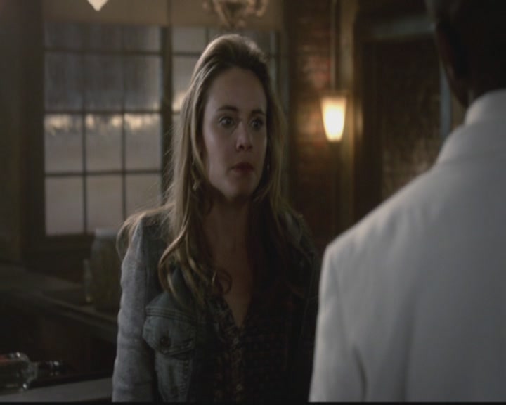 VampireDiariesWorld-dot-org_TheOriginals1x12DanceBackFromTheGrave1505.jpg