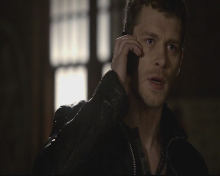 VampireDiariesWorld-dot-org_TheOriginals1x12DanceBackFromTheGrave1539.jpg