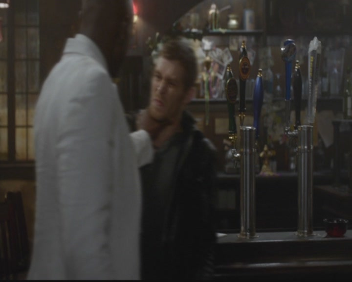 VampireDiariesWorld-dot-org_TheOriginals1x12DanceBackFromTheGrave1610.jpg