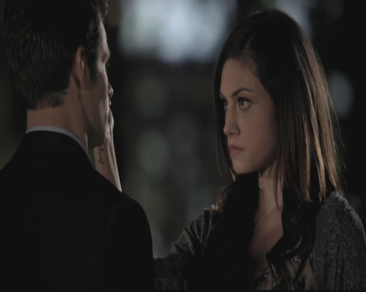 VampireDiariesWorld-dot-org_TheOriginals1x12DanceBackFromTheGrave1663.jpg