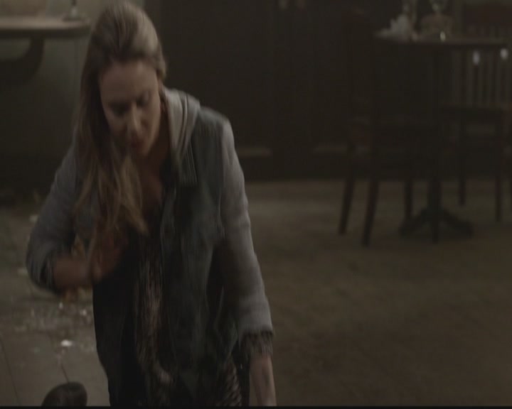 VampireDiariesWorld-dot-org_TheOriginals1x12DanceBackFromTheGrave1742.jpg