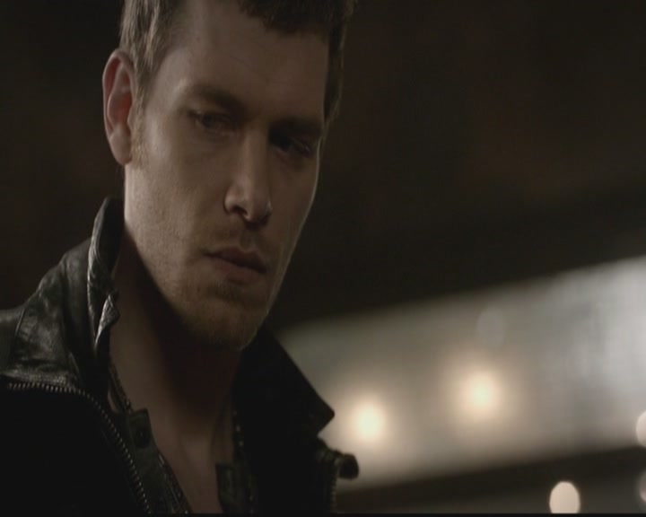 VampireDiariesWorld-dot-org_TheOriginals1x12DanceBackFromTheGrave1761.jpg