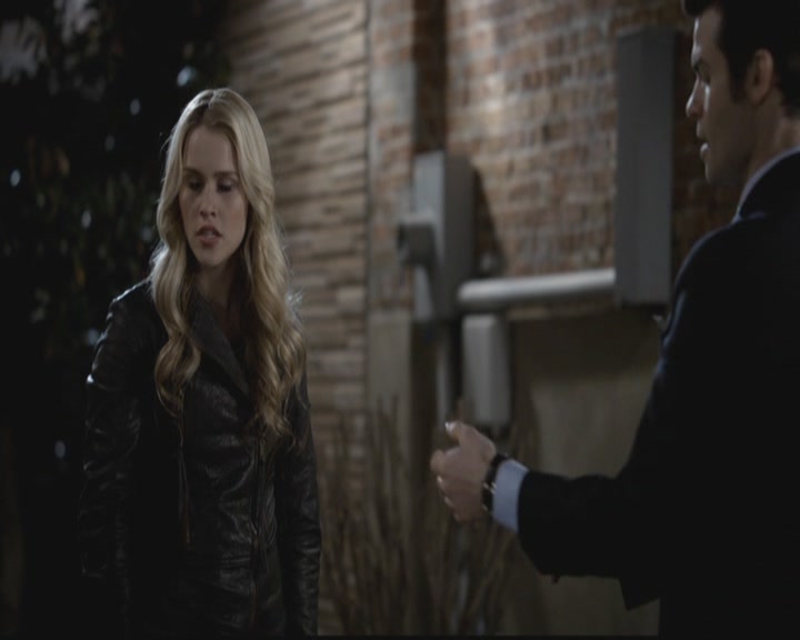 VampireDiariesWorld-dot-org_TheOriginals1x12DanceBackFromTheGrave1787.jpg