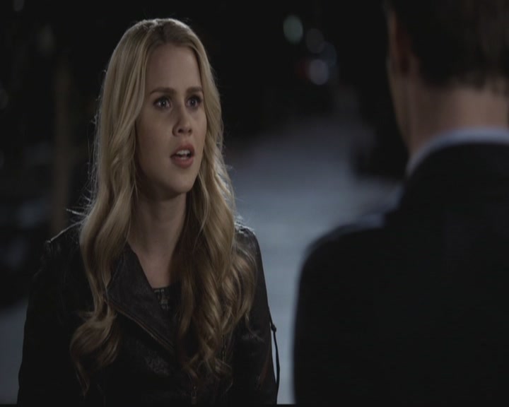 VampireDiariesWorld-dot-org_TheOriginals1x12DanceBackFromTheGrave1815.jpg