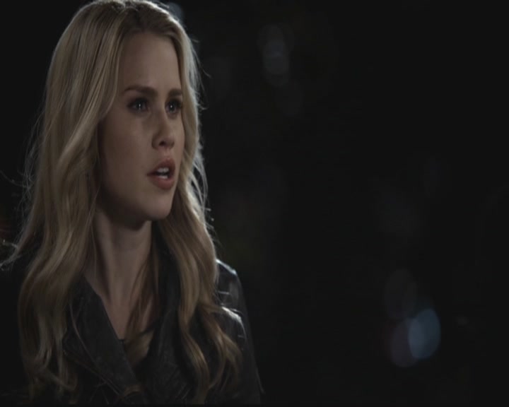 VampireDiariesWorld-dot-org_TheOriginals1x12DanceBackFromTheGrave1821.jpg