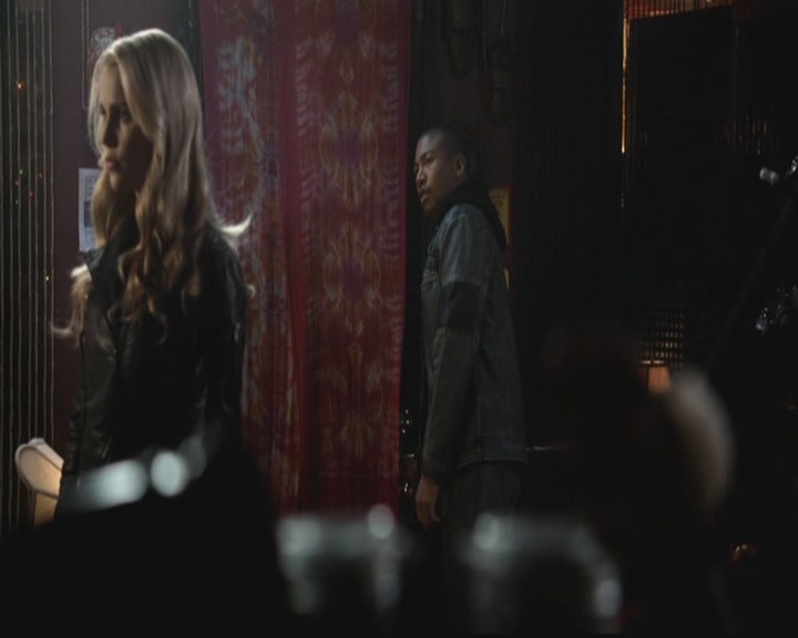 VampireDiariesWorld-dot-org_TheOriginals1x12DanceBackFromTheGrave1862.jpg