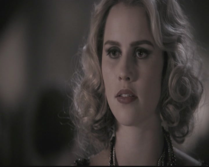 VampireDiariesWorld-dot-org_TheOriginals1x12DanceBackFromTheGrave1912.jpg