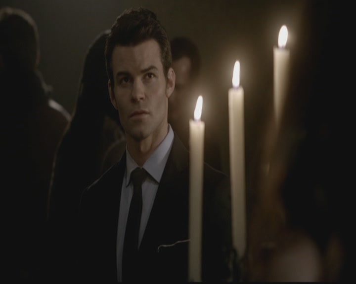 VampireDiariesWorld-dot-org_TheOriginals1x12DanceBackFromTheGrave2047.jpg