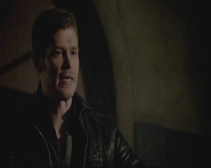 VampireDiariesWorld-dot-org_TheOriginals1x12DanceBackFromTheGrave2083.jpg