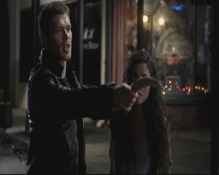 VampireDiariesWorld-dot-org_TheOriginals1x3CresentCity1613.jpg