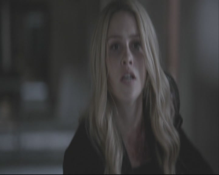 VampireDiariesWorld-dot-org_TheOriginals1x14LongWayBackFromHell-deletedscene0007.jpg