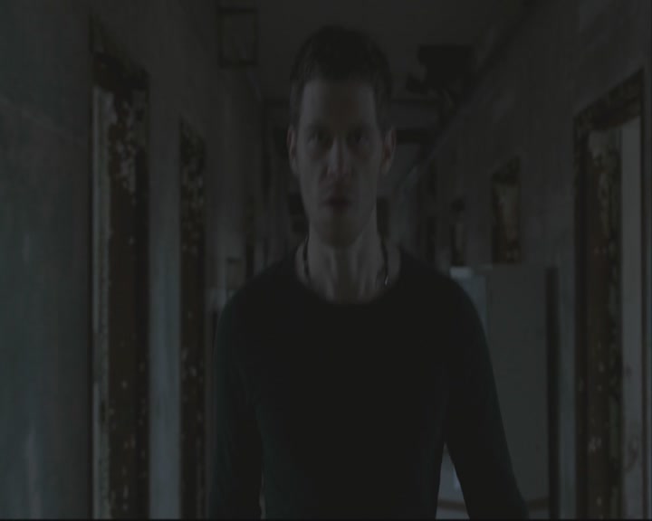 VampireDiariesWorld-dot-org_TheOriginals1x14LongWayBackFromHell-deletedscene0041.jpg