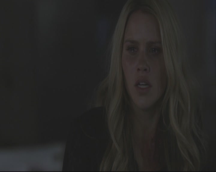 VampireDiariesWorld-dot-org_TheOriginals1x14LongWayBackFromHell-deletedscene0069.jpg