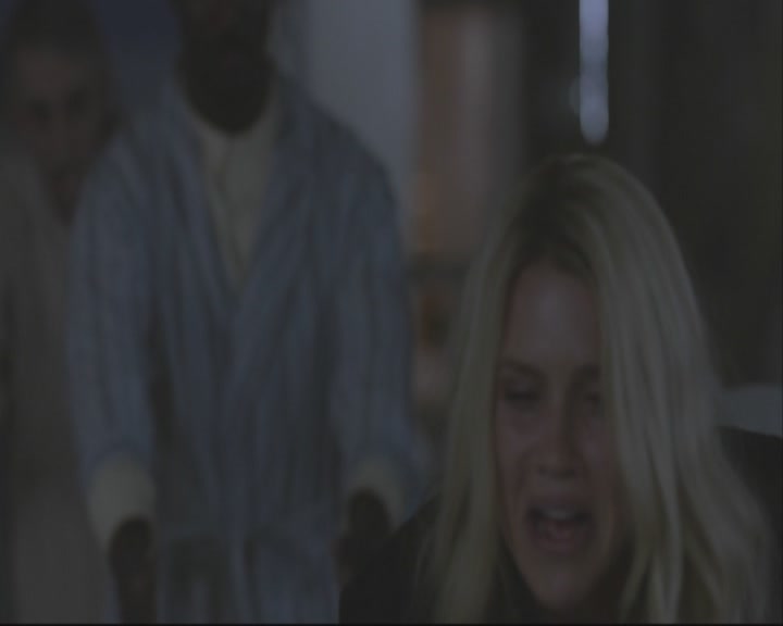 VampireDiariesWorld-dot-org_TheOriginals1x14LongWayBackFromHell-deletedscene0084.jpg