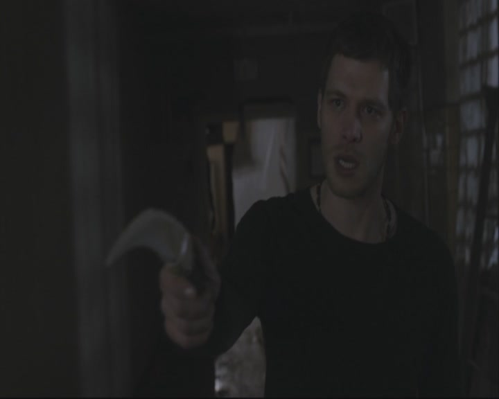 VampireDiariesWorld-dot-org_TheOriginals1x14LongWayBackFromHell-deletedscene0103.jpg