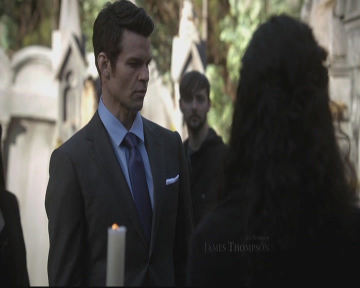 VampireDiariesWorld-dot-org_TheOriginals1x4LongWayBackFromHell0219.jpg