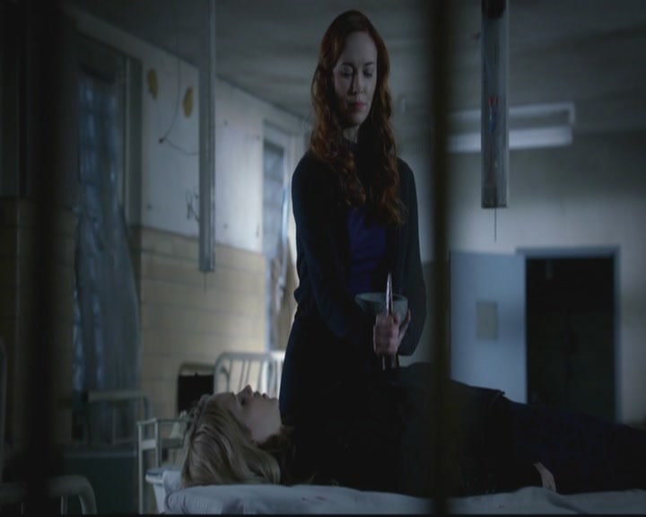 VampireDiariesWorld-dot-org_TheOriginals1x4LongWayBackFromHell0292.jpg