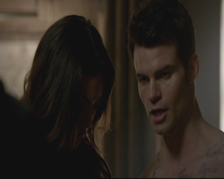 VampireDiariesWorld-dot-org_TheOriginals1x4LongWayBackFromHell0533.jpg