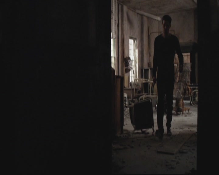 VampireDiariesWorld-dot-org_TheOriginals1x4LongWayBackFromHell2033.jpg