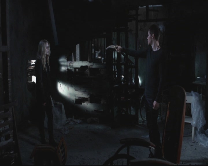 VampireDiariesWorld-dot-org_TheOriginals1x4LongWayBackFromHell2171.jpg