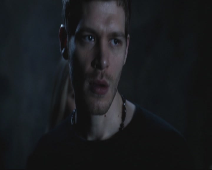 VampireDiariesWorld-dot-org_TheOriginals1x4LongWayBackFromHell2212.jpg