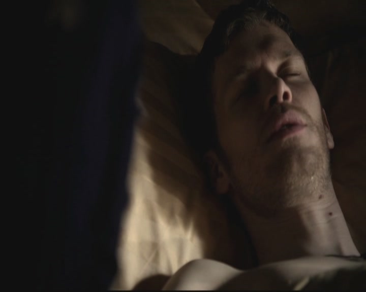 VampireDiariesWorld-dot-org_TheOriginals1x15LeGrandGuignol0353.jpg