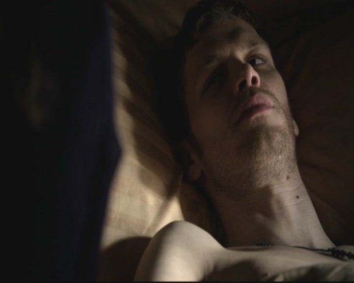 VampireDiariesWorld-dot-org_TheOriginals1x15LeGrandGuignol0361.jpg