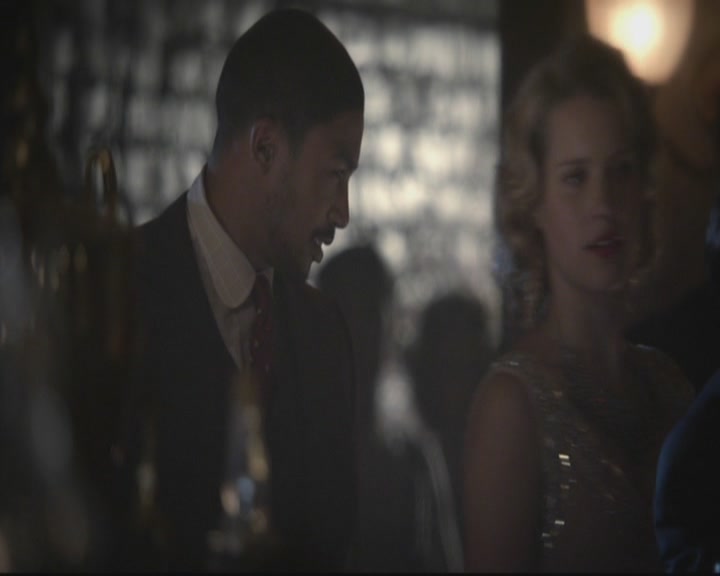 VampireDiariesWorld-dot-org_TheOriginals1x15LeGrandGuignol0384.jpg